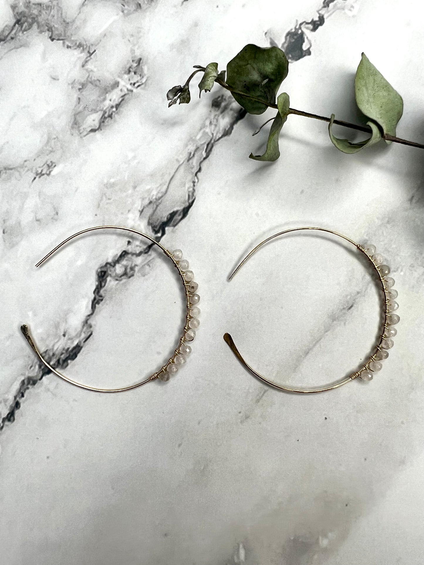 The Curve - Everyday Moonstone